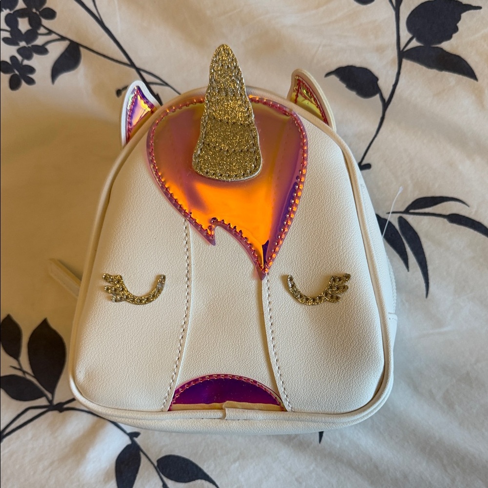 Unicorn makeup case - Cream and Gold